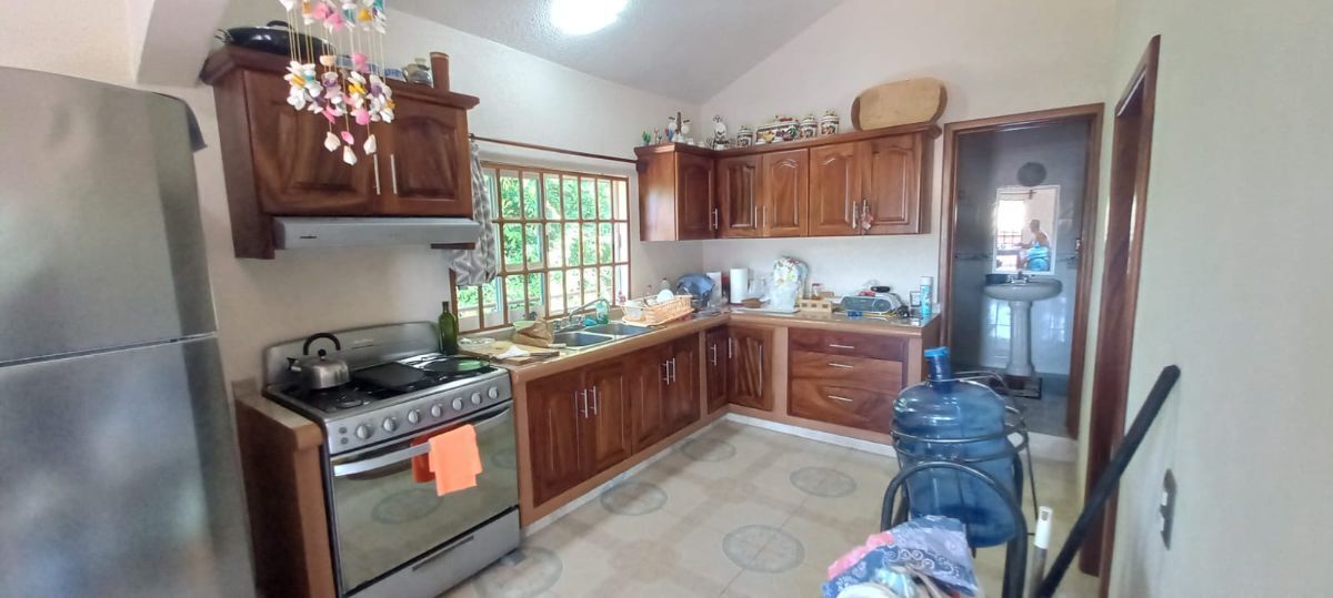 10 of 23: cocina en planta alta