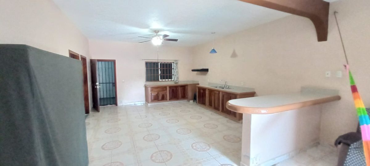 18 of 23: cocina planta baja