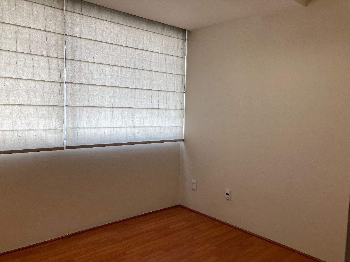 6 of 22: Recámara  2