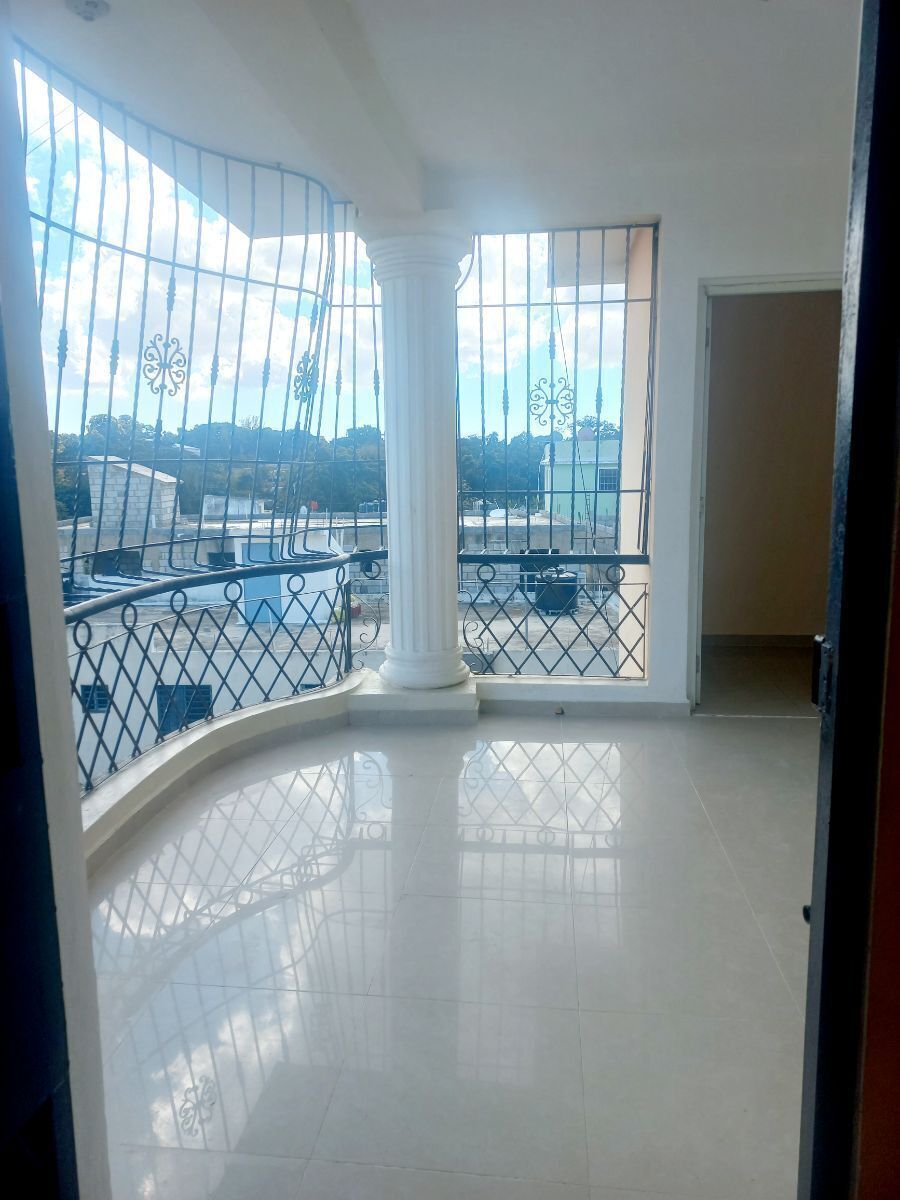 1 de 11: Balcón