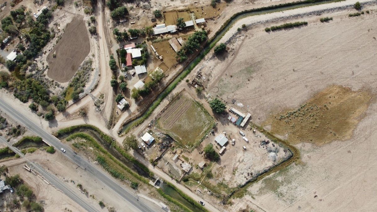 Se Vende Terreno en Colorado Iii Sobre la Carretera Mexicali-algodones