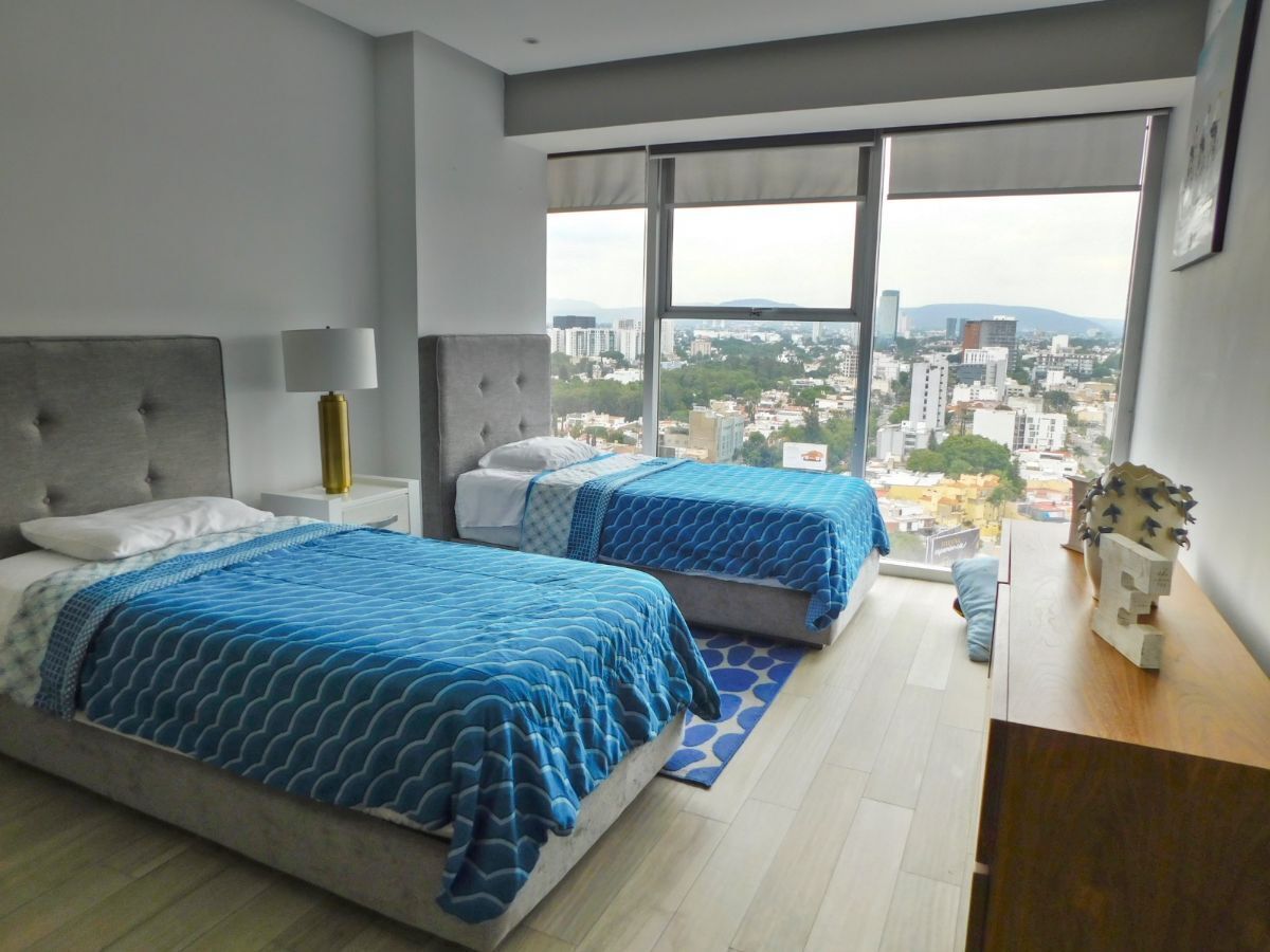 Apartment in Ladrón de Guevara, Guadalajara, photo 7 of 13