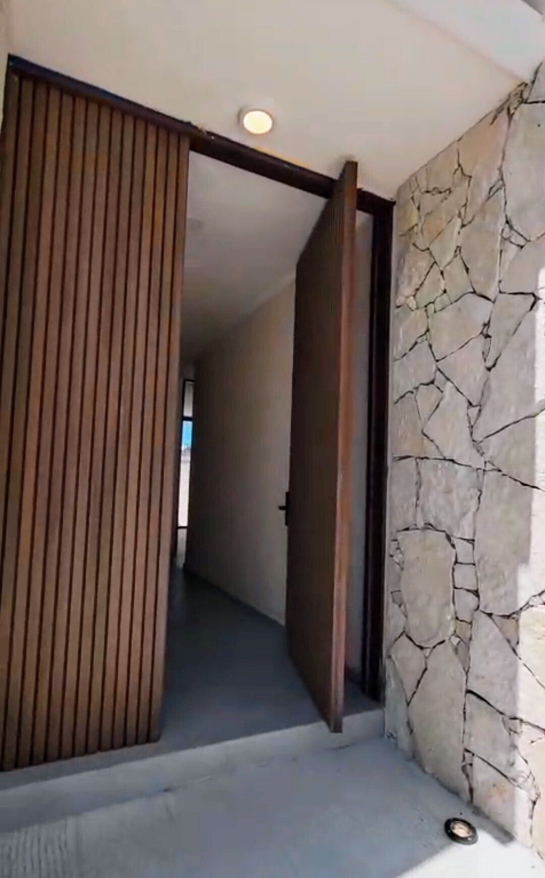 4 of 38
