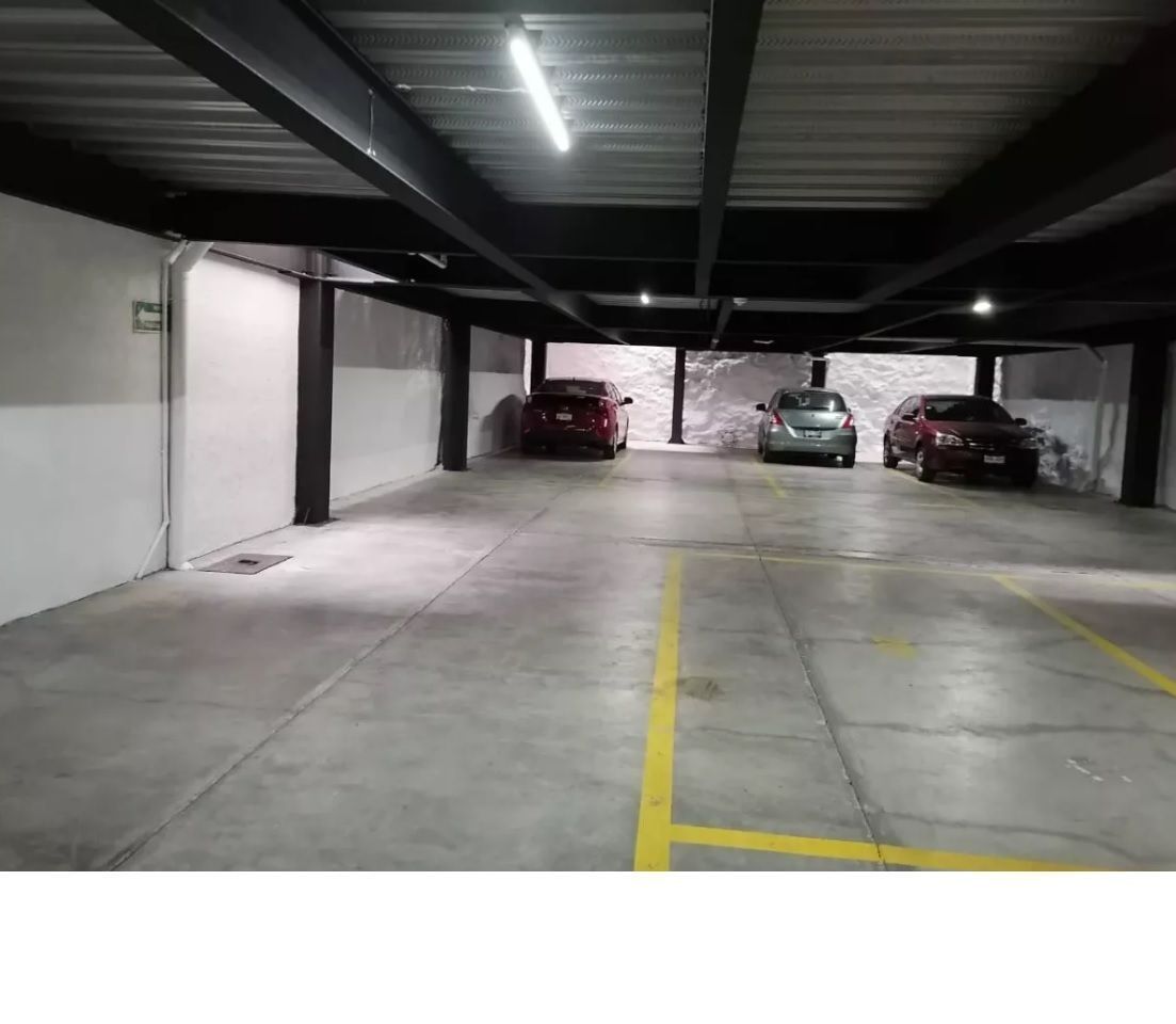 Dos estacionamientos sin estorbar