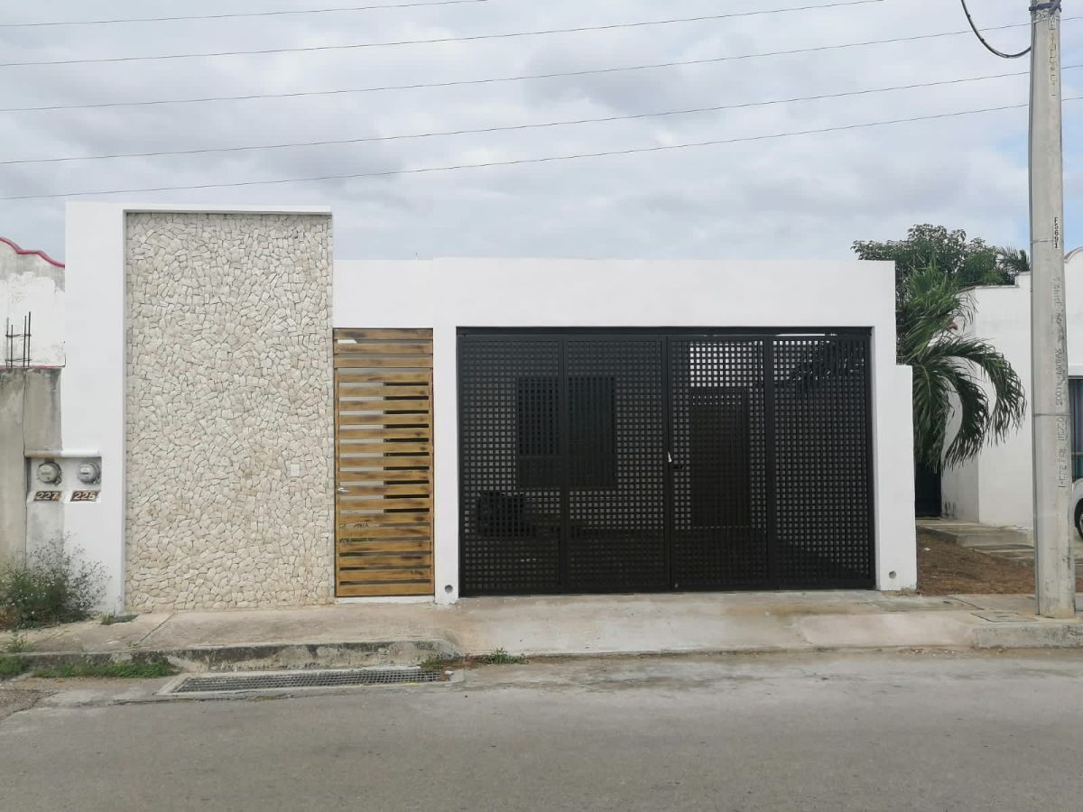 Casa en Renta en Las América, Mérida, de una planta y semiamueblada, foto 1 de 10