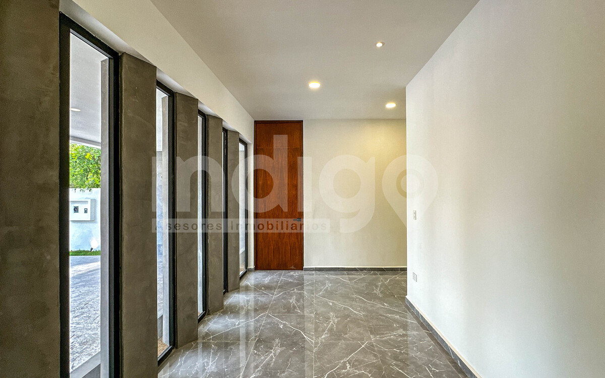 4 de 50: Vestíbulo de Acceso