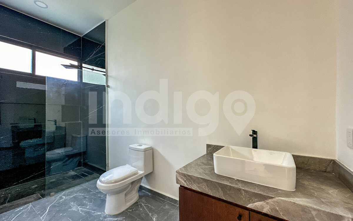 35 de 50: Baño Recámara Secundaria 2