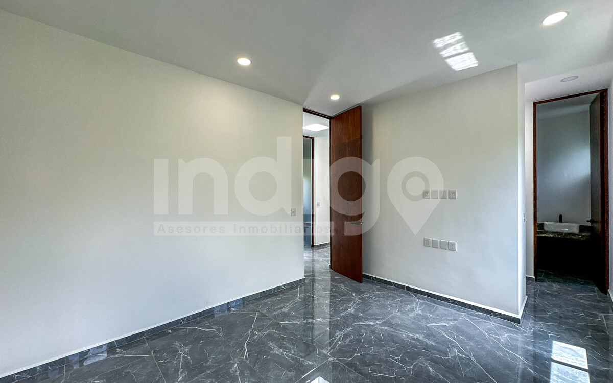 37 de 50: Recámara Secundaria 3