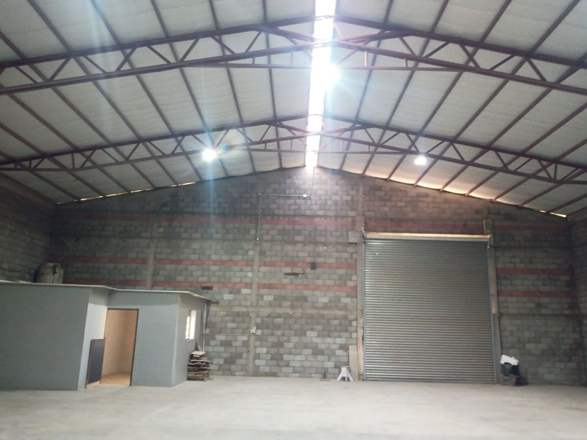 2 de 13: Fachada por dentro