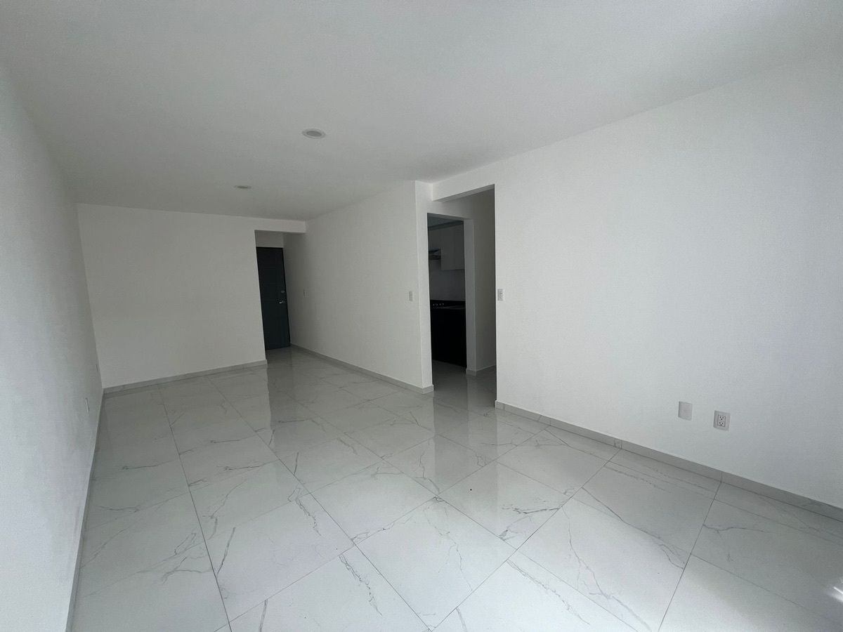 3 de 16: Sala comedor