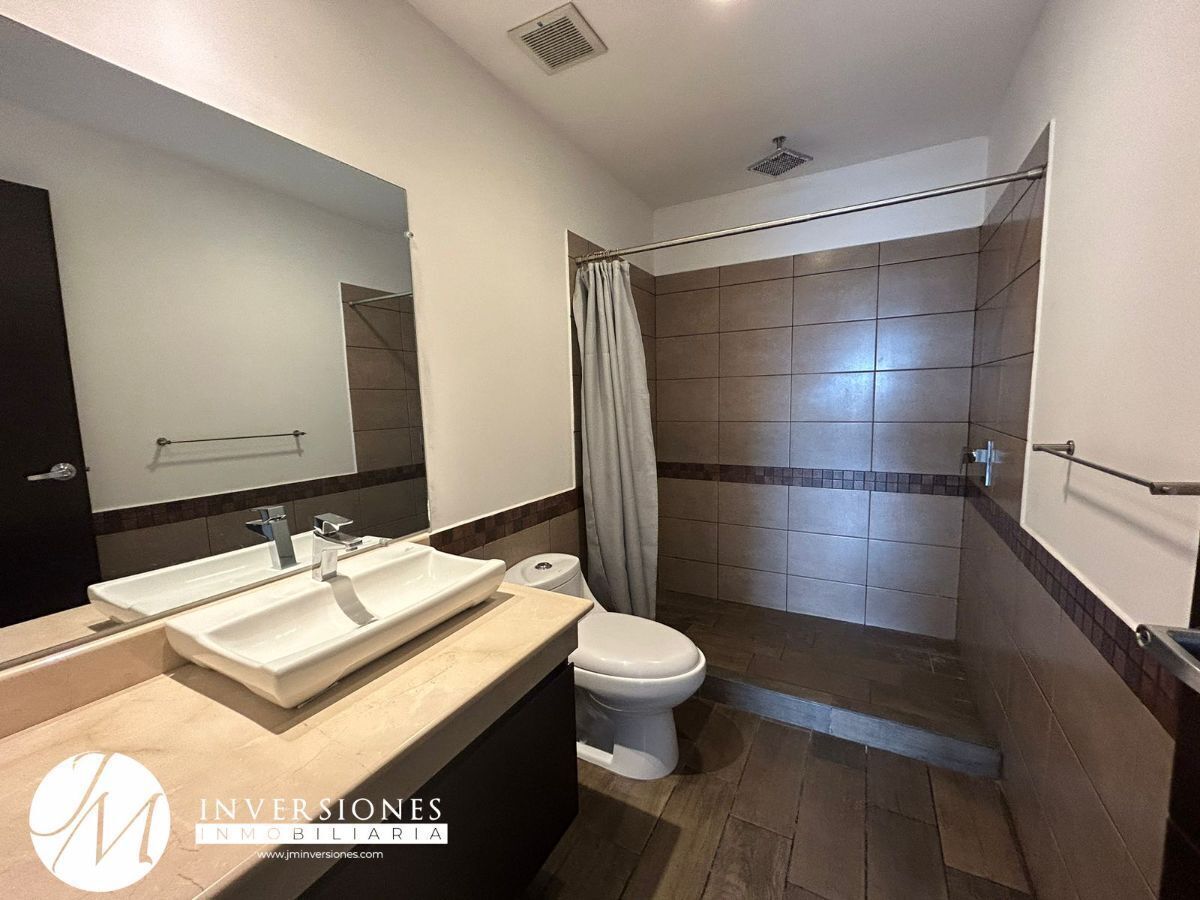 Apartamento en Zona 10, Guatemala, foto 6 de 7