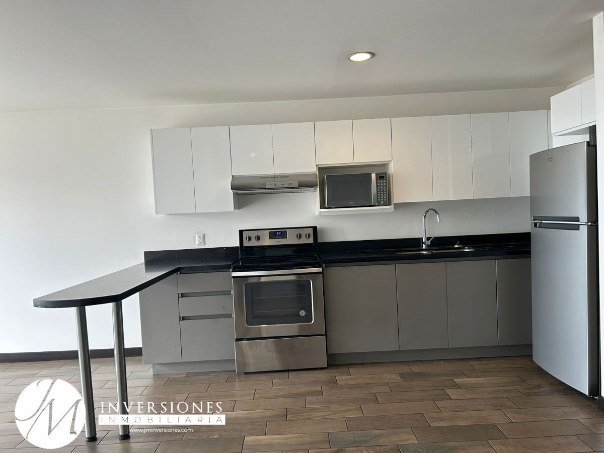 Apartamento en Zona 10, Guatemala, foto 2 de 7