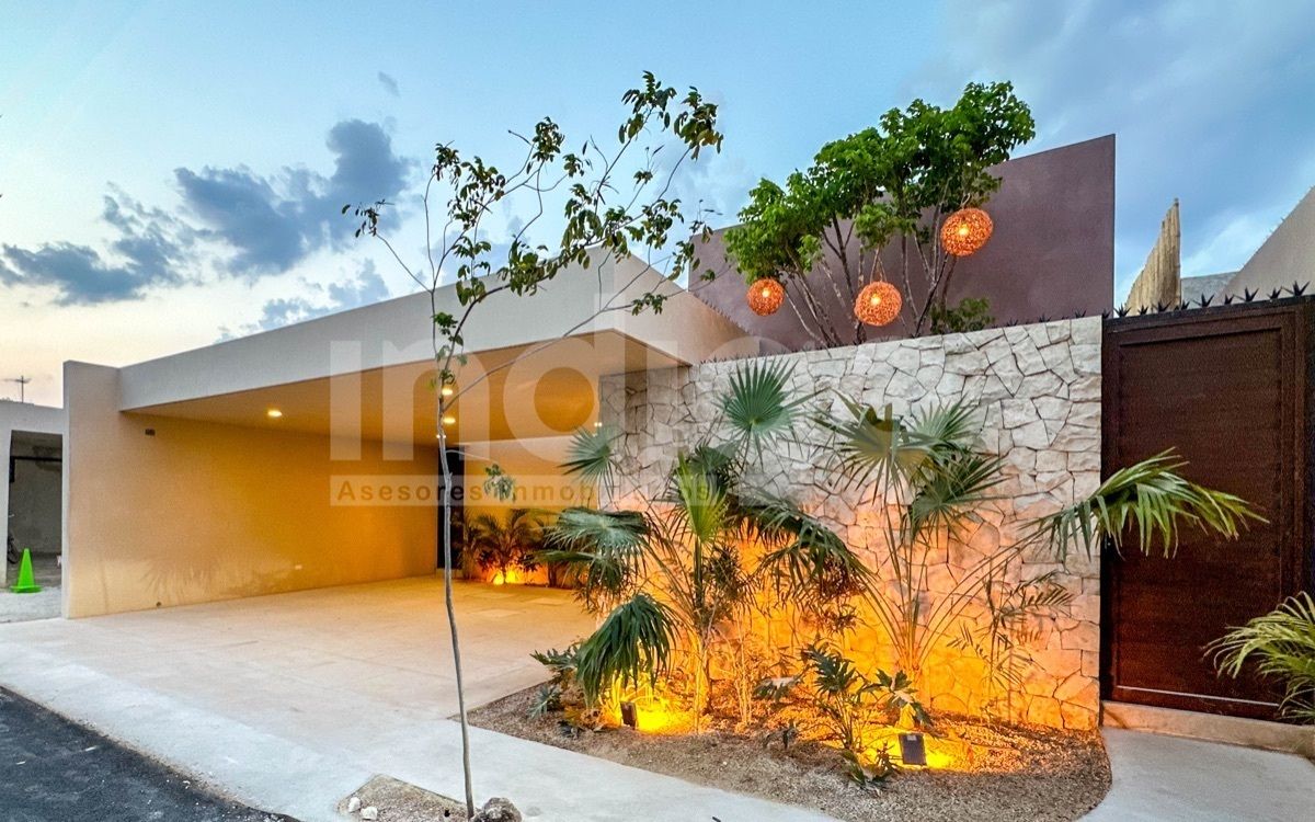 2 de 50: Fachada Frontal