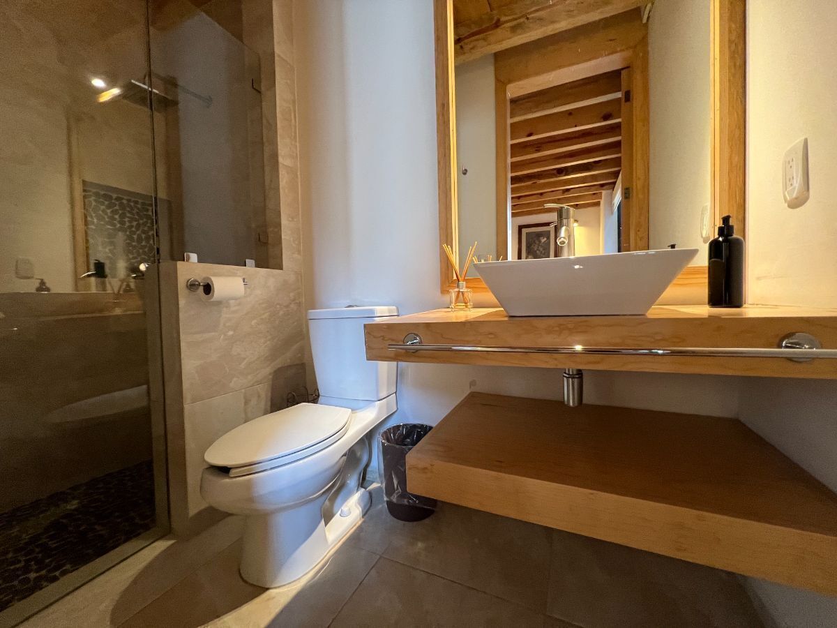 19 de 32: Baño recámara