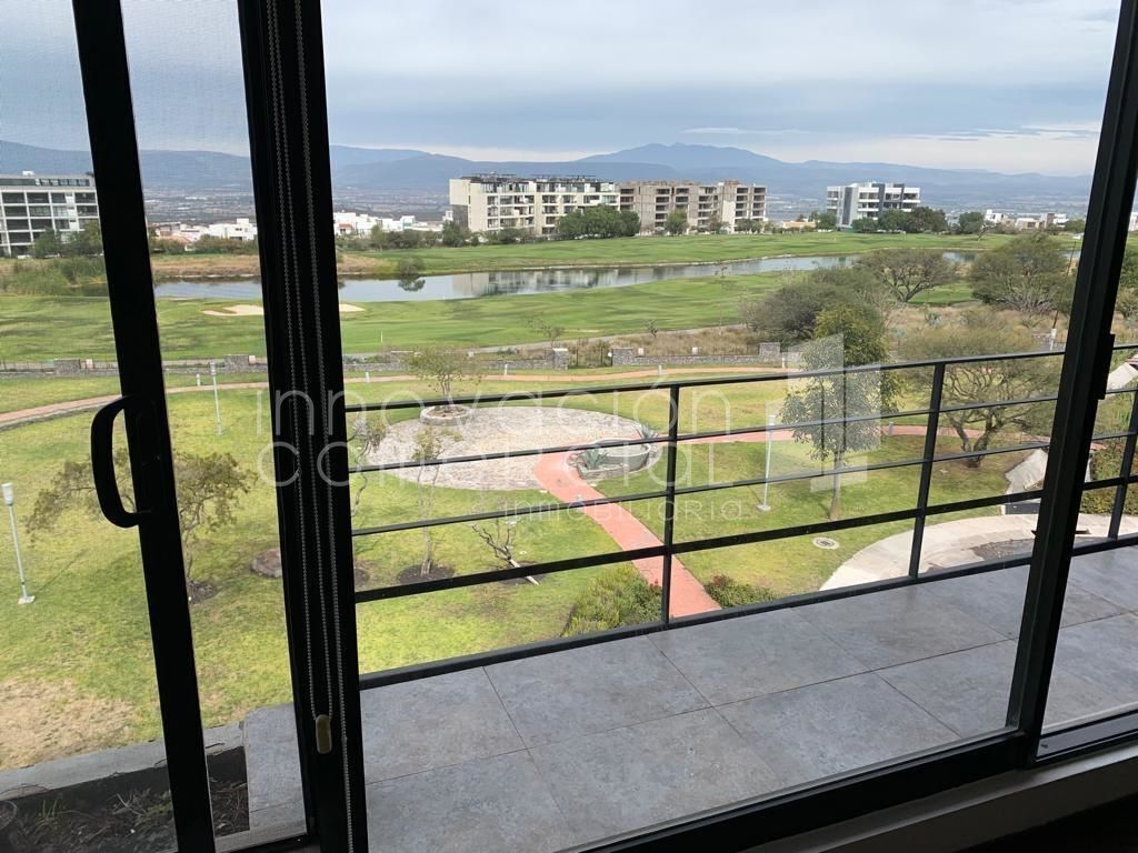6 de 25: Terraza