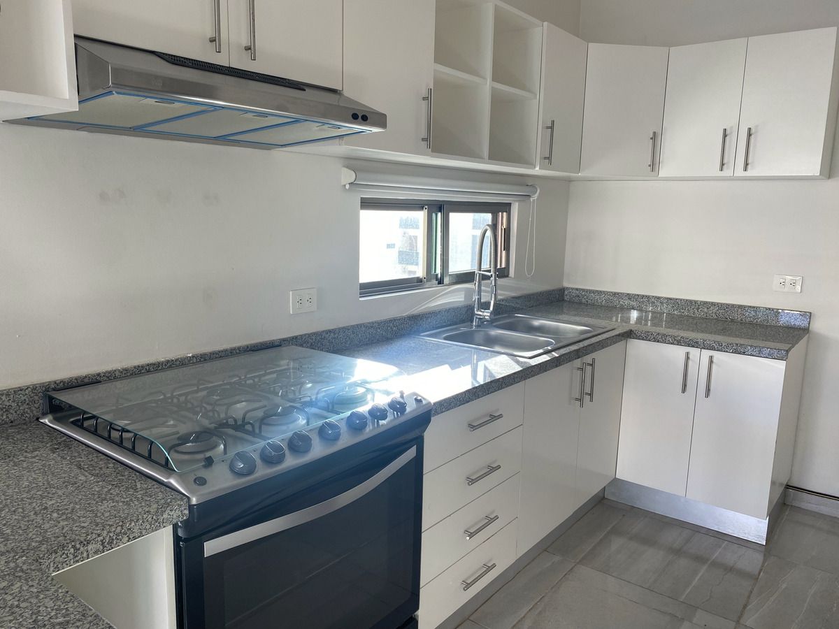 3 de 32: Departamento en renta en Long Island Huayacan Cancun