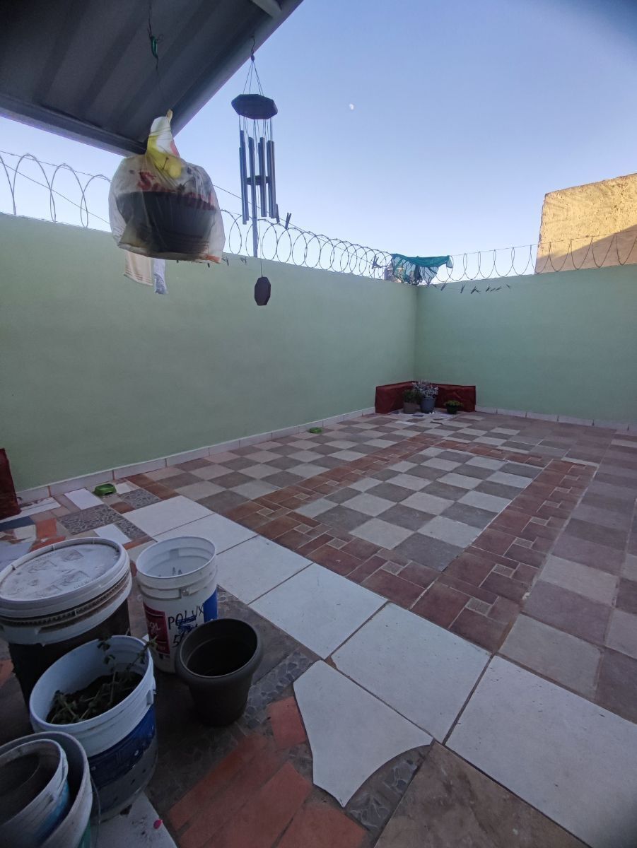 16 de 18: PATIO