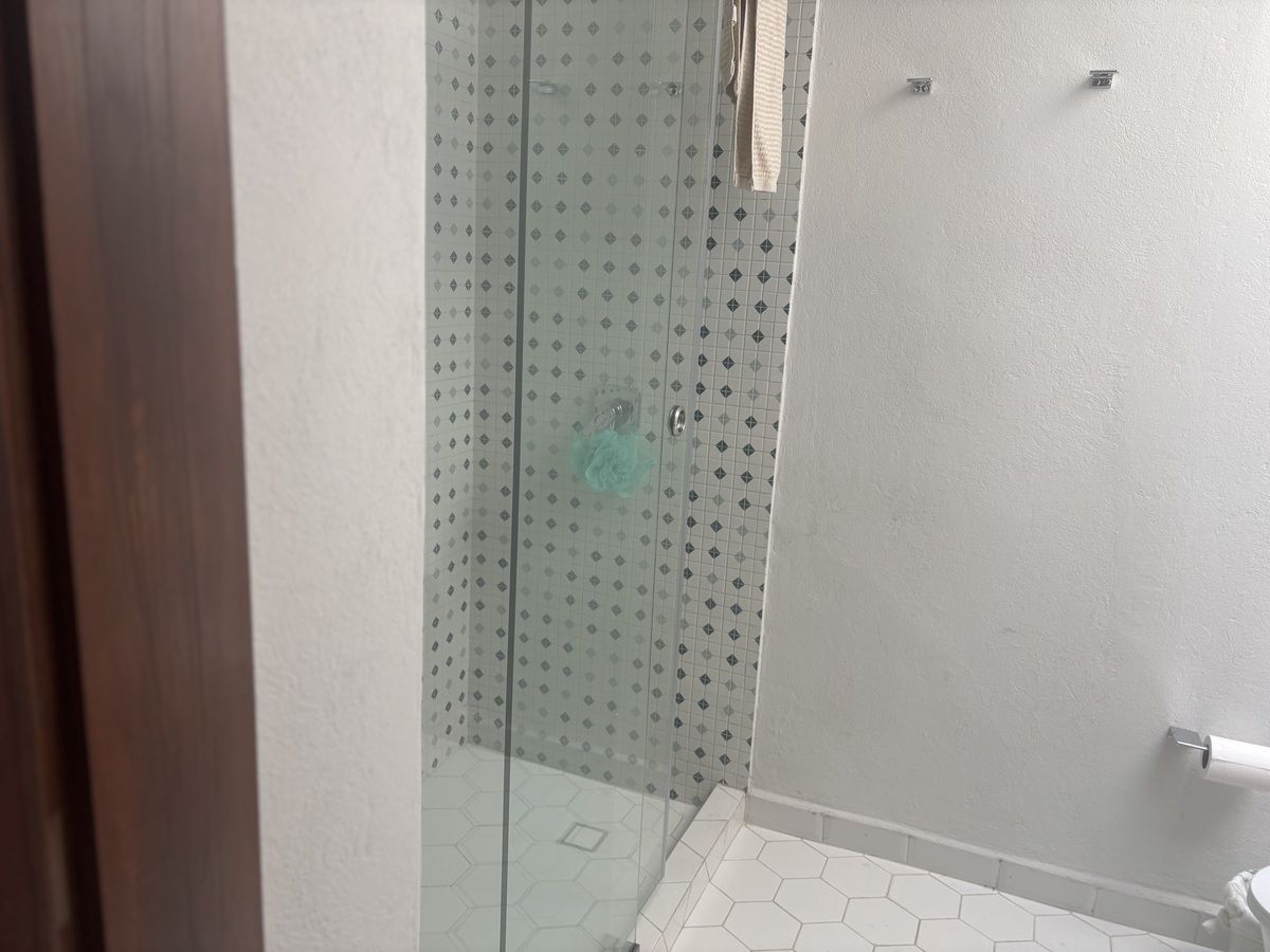 22 de 27: Baño
Principal piso