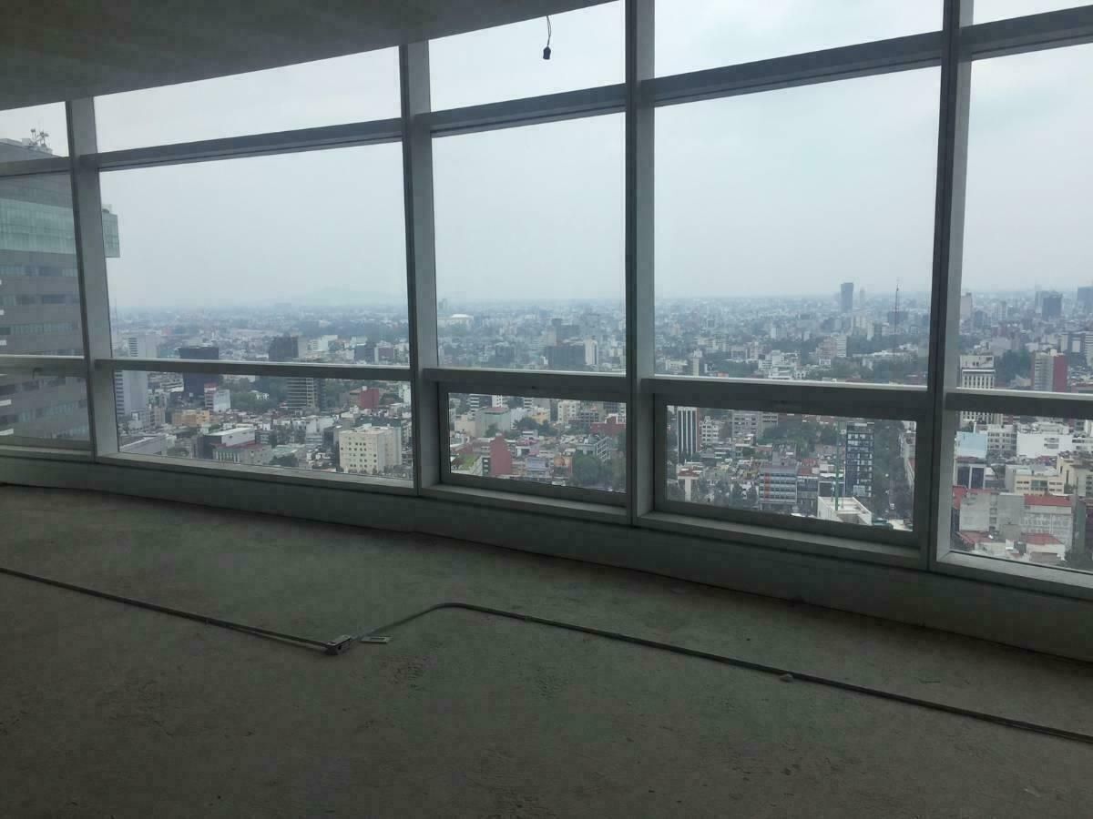 Departamento en Venta en Paseo De La Reforma con 2 Recámaras, 2 Baños y 190 Metros Cuadrados Departamento en Venta en Paseo De La Reforma con 2 Recámaras, 2 Baños y 190 Metros Cuadrados