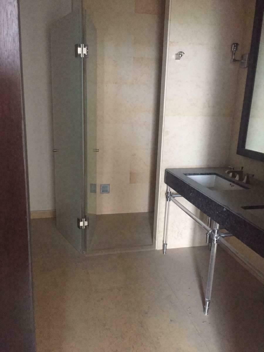 Departamento en Venta en Paseo De La Reforma con 2 Recámaras, 2 Baños y 190 Metros Cuadrados Departamento en Venta en Paseo De La Reforma con 2 Recámaras, 2 Baños y 190 Metros Cuadrados