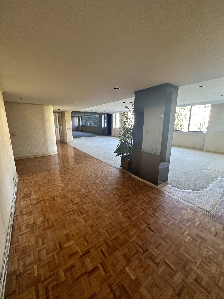 235, Sierra Chalchihui, Lomas de Chapultepec, 11000 con 3 Recámaras, 3 Baños, 364 Metros Cuadrados y 3 Puestos de Estacionamiento 235, Sierra Chalchihui, Lomas de Chapultepec, 11000 con 3 Recámaras, 3 Baños, 364 Metros Cuadrados y 3 Puestos de Estacionamiento