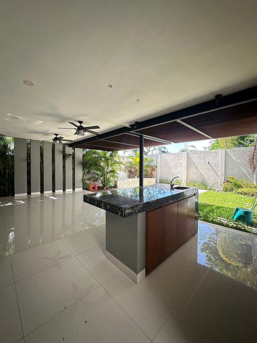 Casa pronta para venda ou aluguel na privada Solasta, foto 1 de 28
