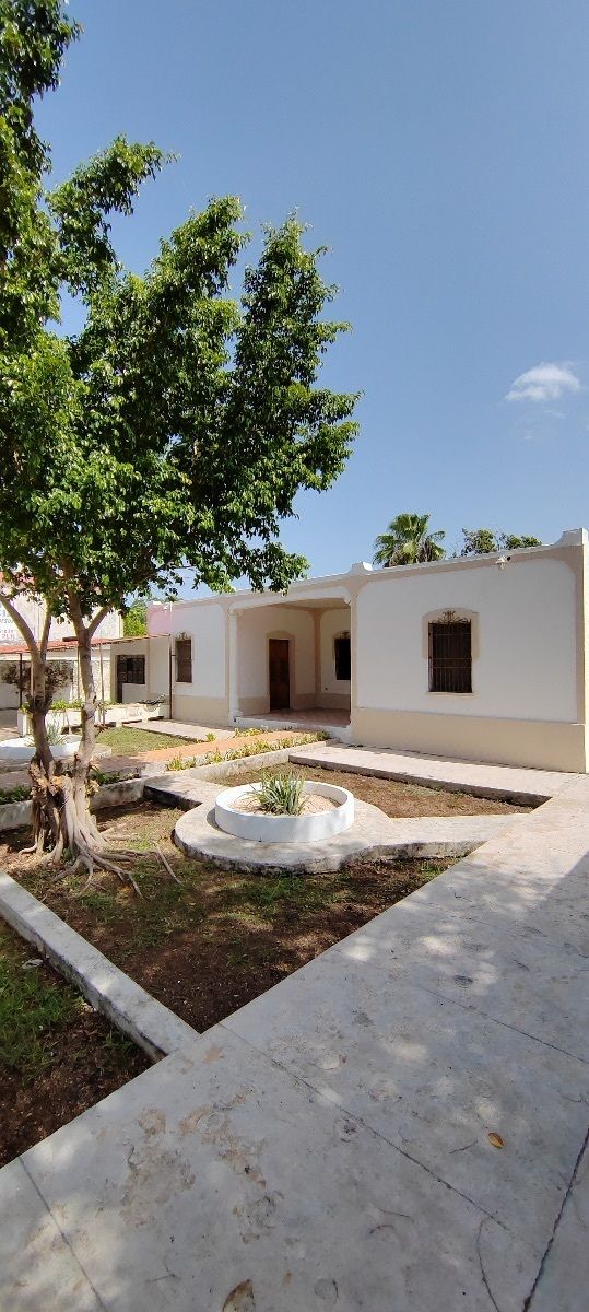 Amplia Propiedad Céntrica en Venta, Jesús Carranza. - foto 1