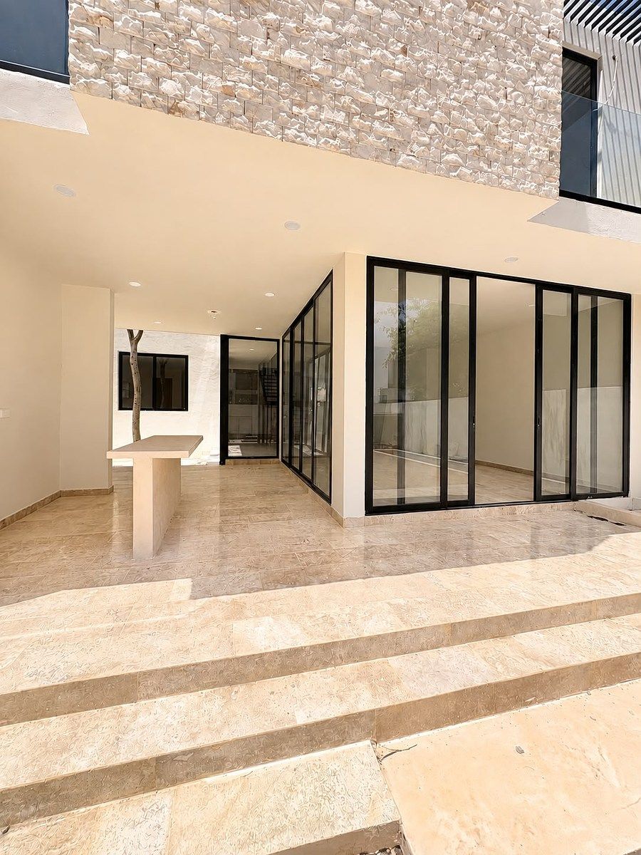 House in Gated Community in Yucatán Country Club, Mérida, photo 5 of 16
