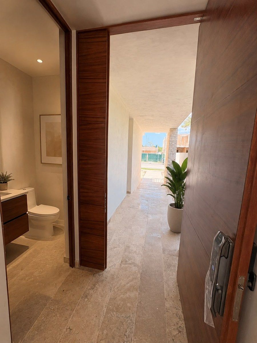 House in Gated Community in Yucatán Country Club, Mérida, photo 16 of 16