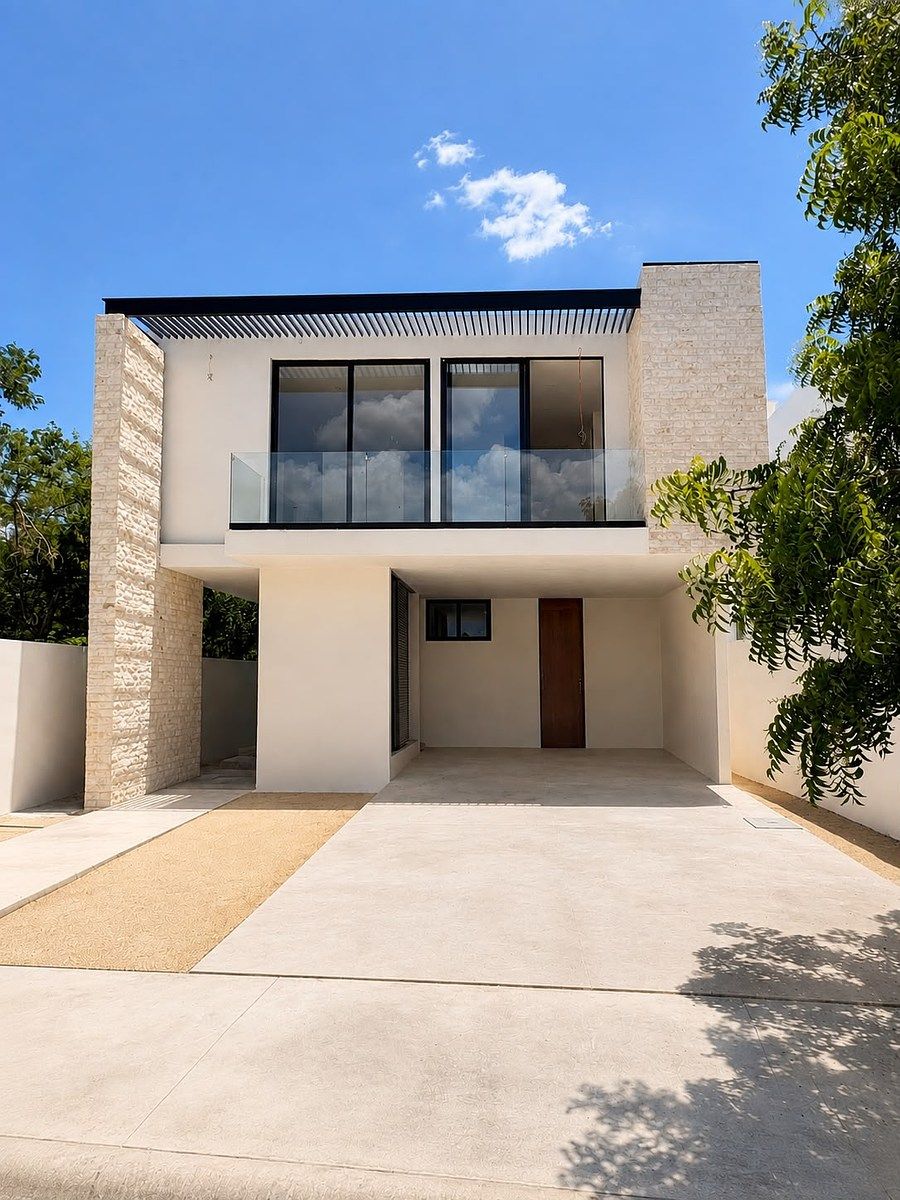 House in Gated Community in Yucatán Country Club, Mérida, photo 2 of 16
