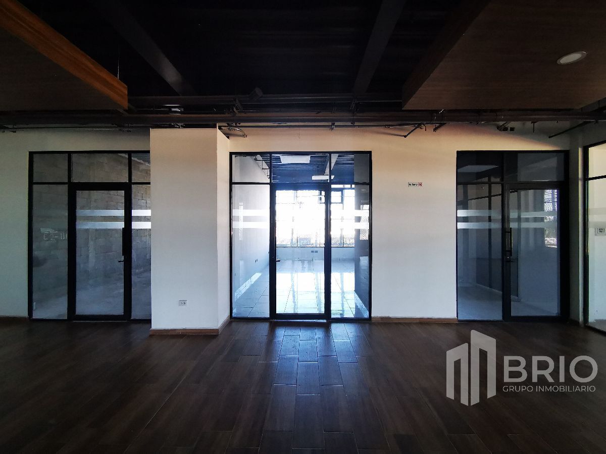 3 de 13: Vista del Local