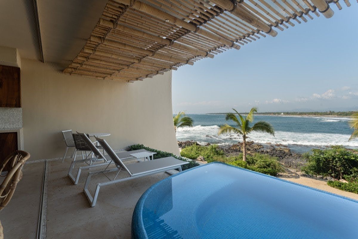 villa en venta en Toncones frente a la playa