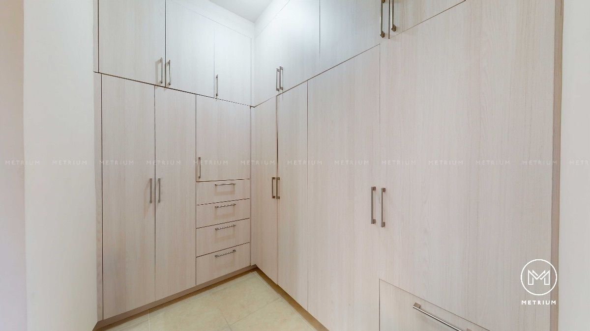 13 de 17: Armario de Recamara Principal