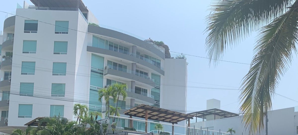 2 de 42: Fachada Costera Las Palmas