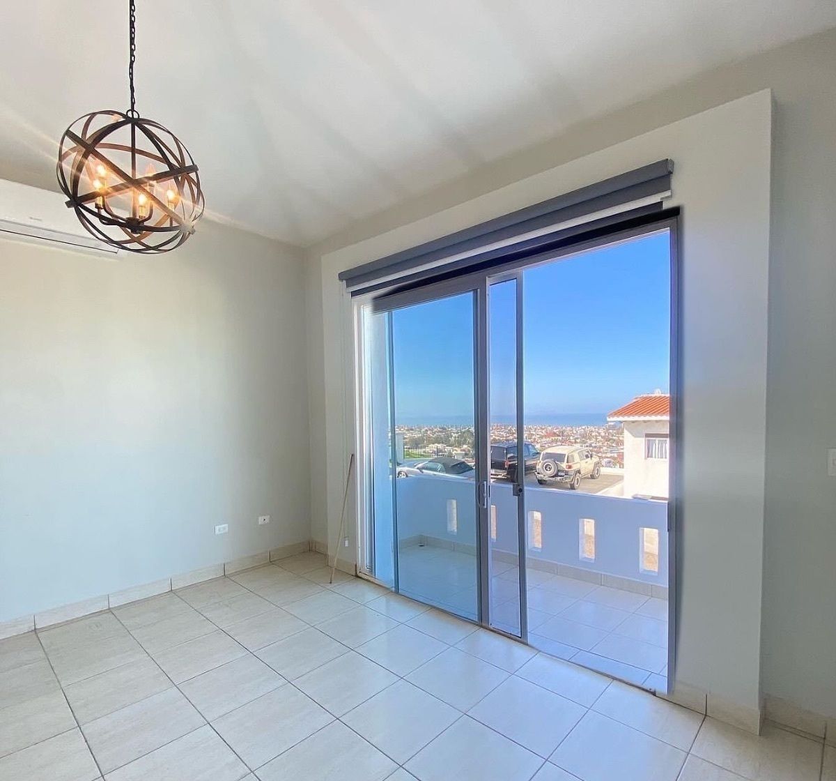 CASA EN RENTA EN PUESTA DEL SOL PLAYAS DE TIJUANA, photo 1 of 19