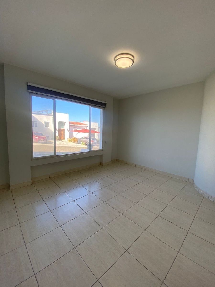 House in Puesta del Sol, Tijuana, photo 15 of 19