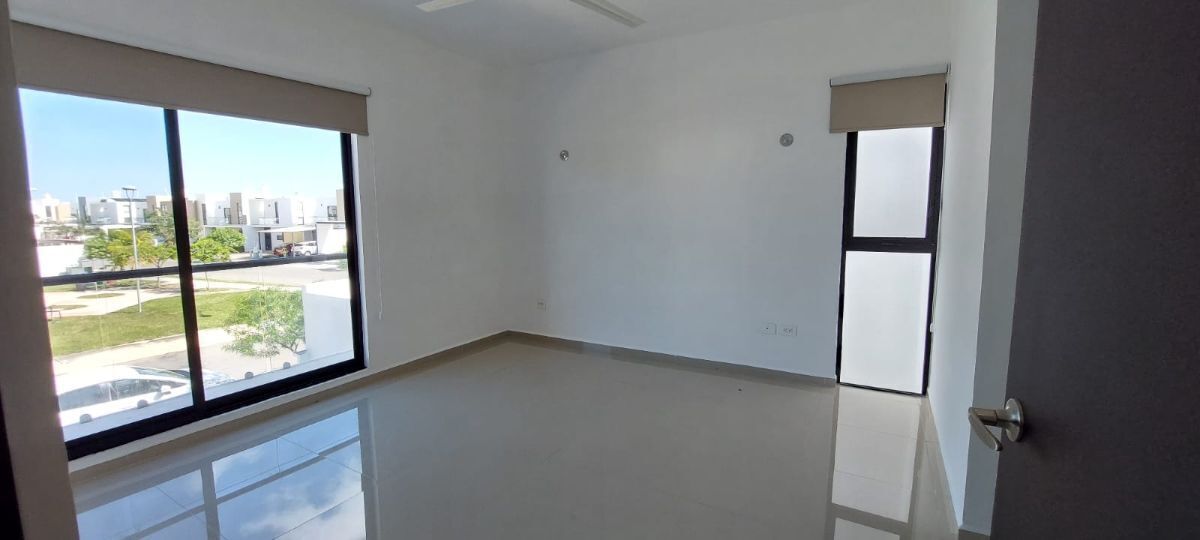 13 de 29: Habitacion #2 Planta Alta