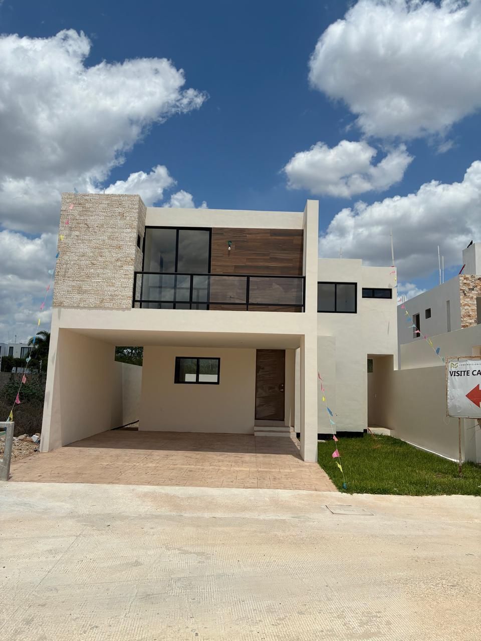 1 de 16: CASA MUESTRA