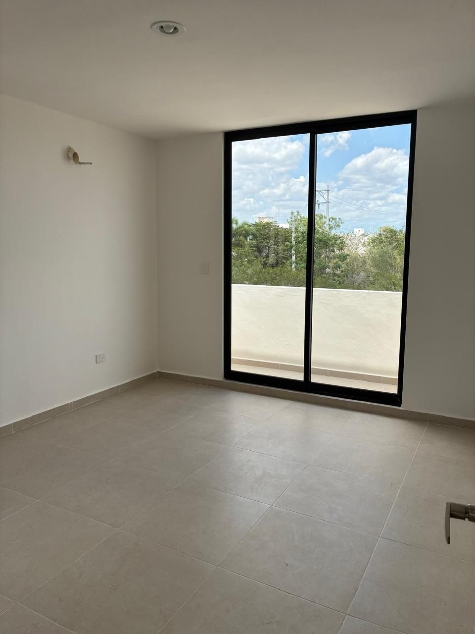 9 de 16: CASA MUESTRA