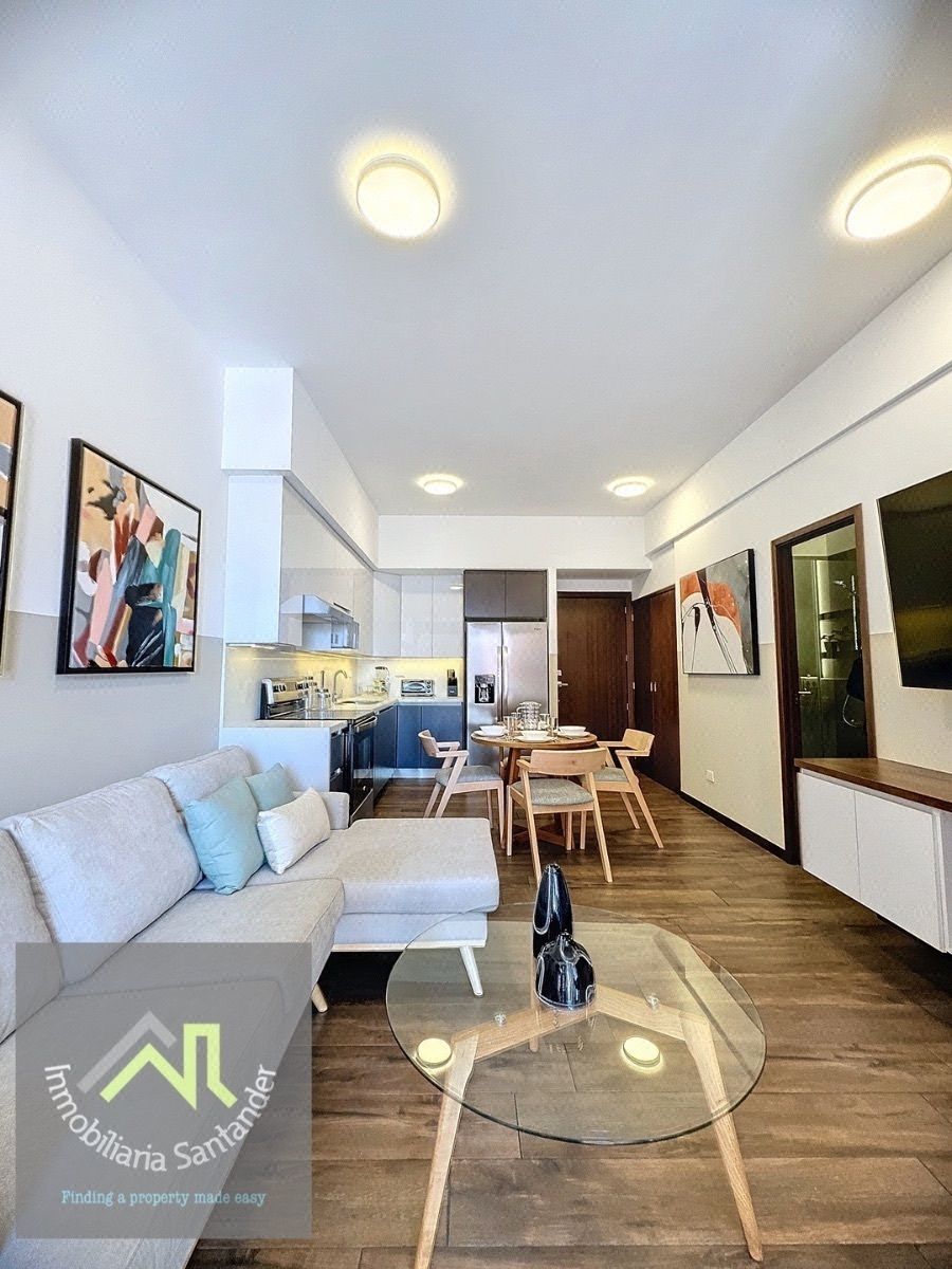 Apartamento en Zona 10, Guatemala, foto 2 de 32
