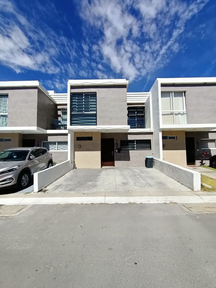 Casa como nueva en renta en El fortín, foto 1 de 19