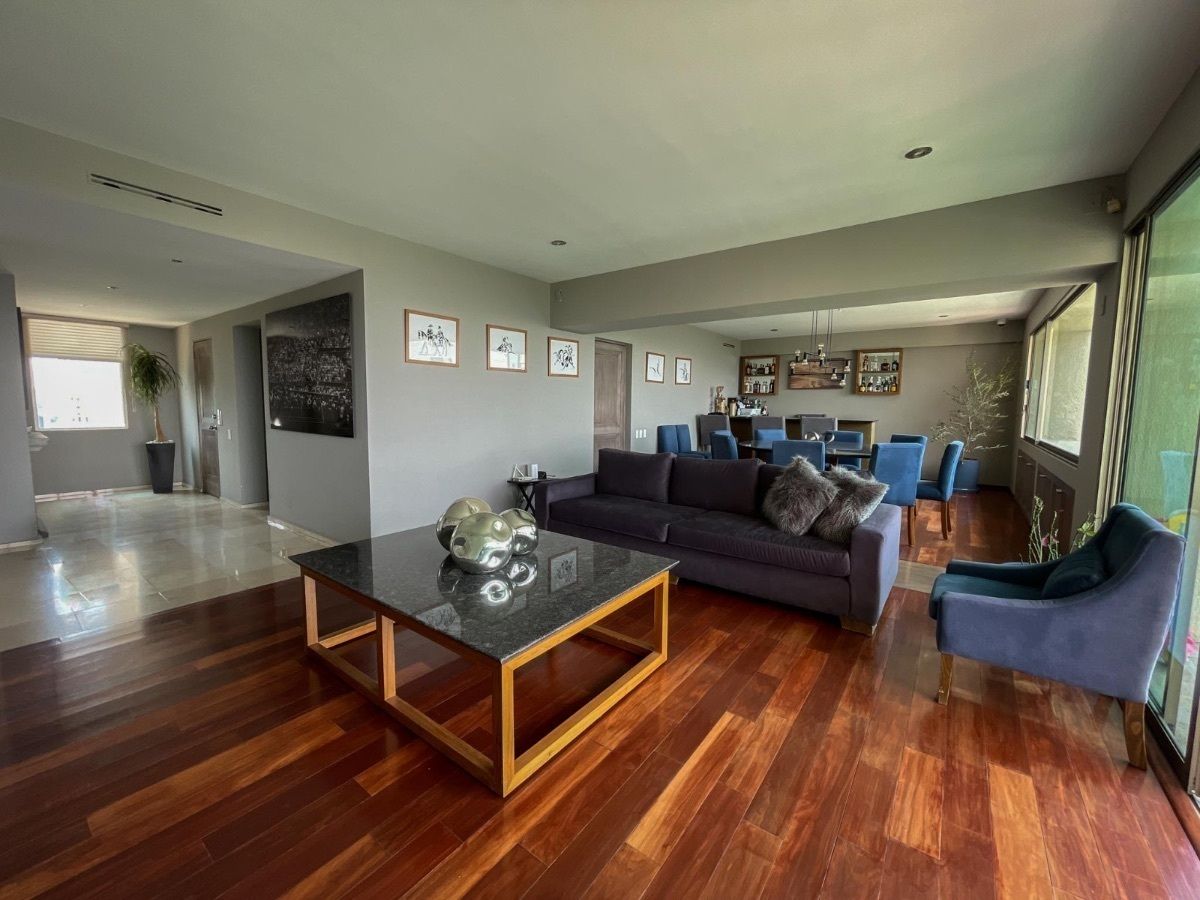 4 de 18: Sala