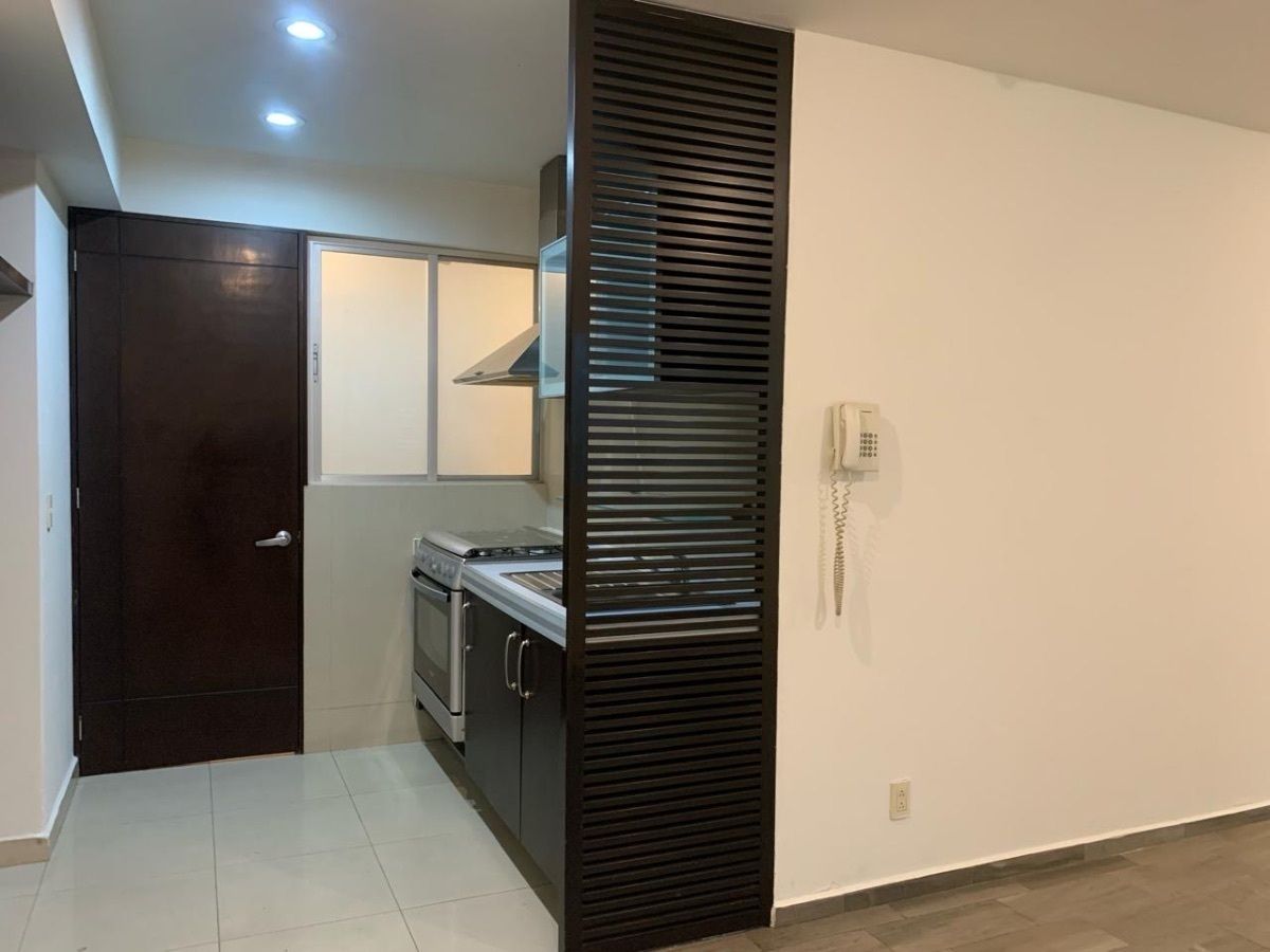 4 de 20: Entrada a cocina
