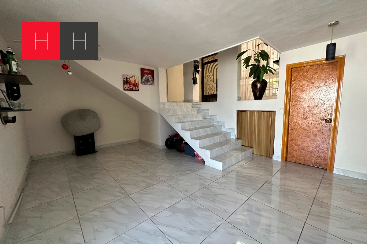 https://assets.easybroker.com/property_images/4215649/70040209/EB-PE5649.png?version=1704984507