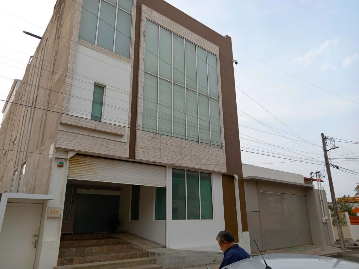 Edificio en venta Francisco Villa. VERACRUZ, VER. CERCA AV. EJÉRCITO MEXICANO