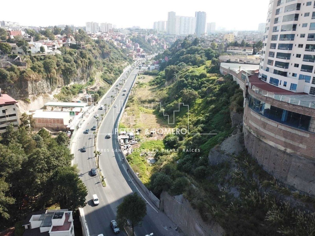 Terreno de Uso Mixto para Construir 240 Deptos sin Limite de Niveles
