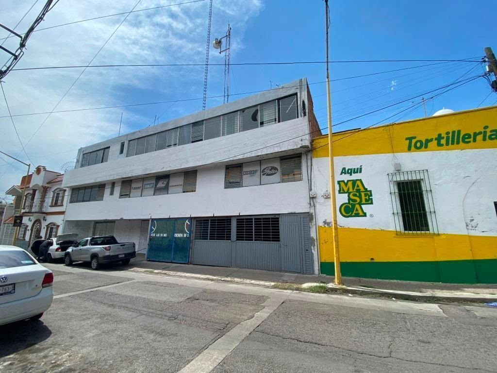 3 de 13