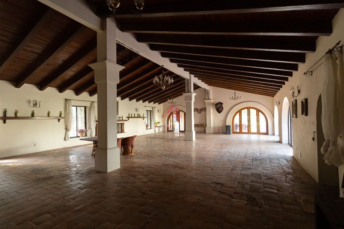 Terraza en venta en San Agustín, Tlajomulco de Zuñiga, Jalisco.