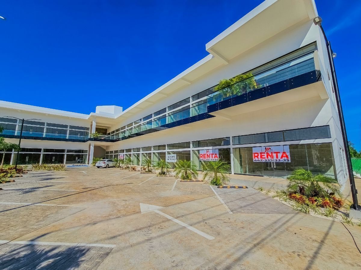 3 de 15: Plaza Bulan