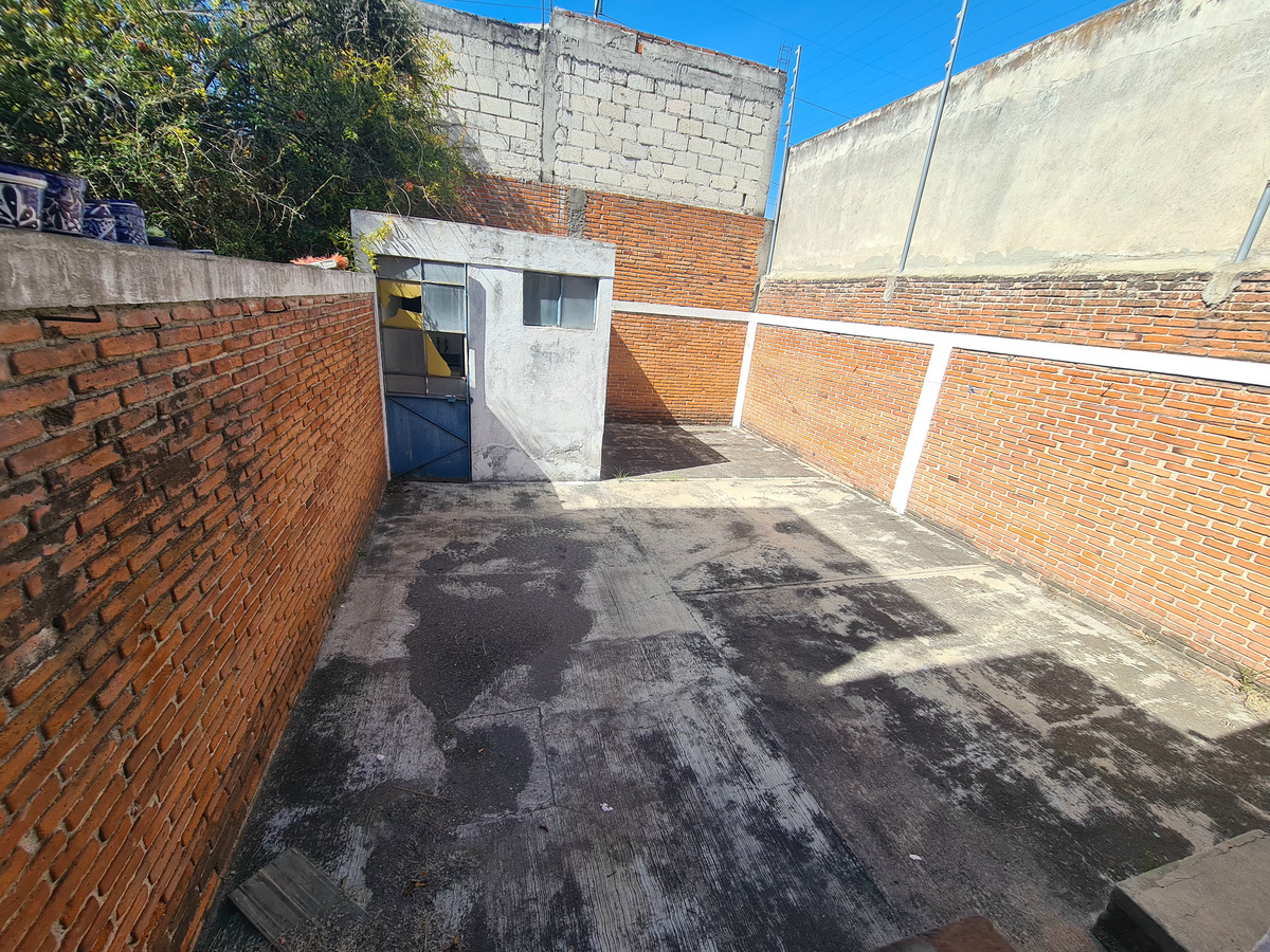 5 de 23: Patio trasero